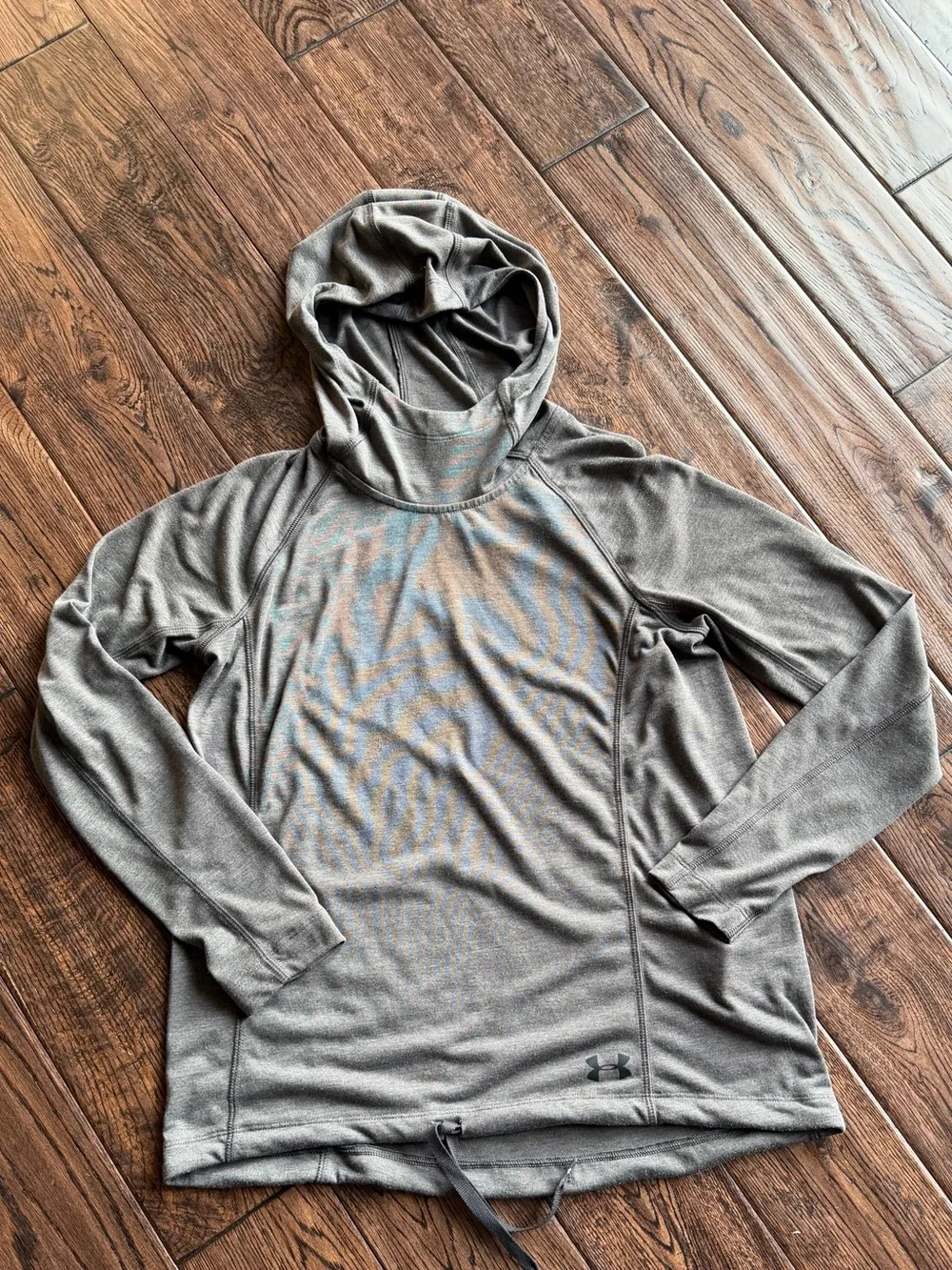 Women’s Under Armour shirt lot